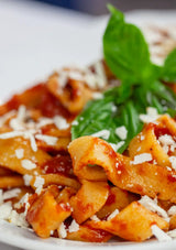 Lezione di cucina siciliana a Regaleali