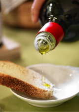 Vino, olio e pane a Tascante