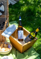 Picnic at Regaleali - Déjeuner sur l’herbe